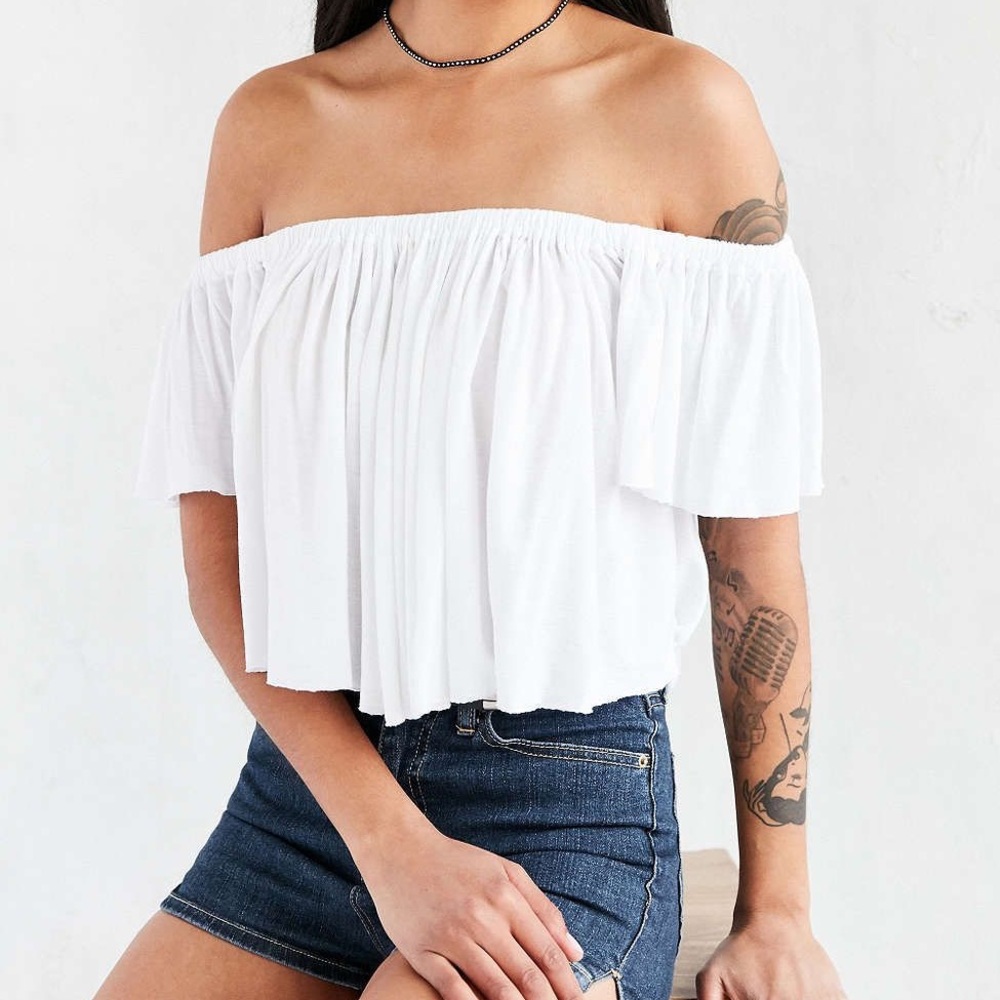 Truly Madly Deeply Lola Off The Shoulder Blouse